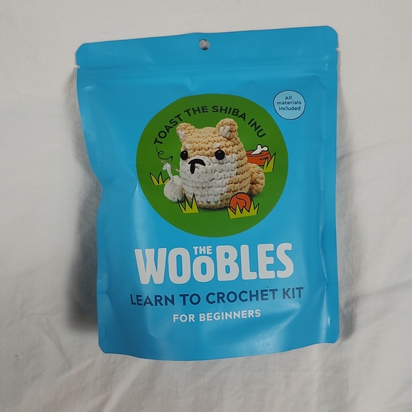 Woobles Toast the Shiba Inu Crochet Kit Beginner - Picture 2 of 3